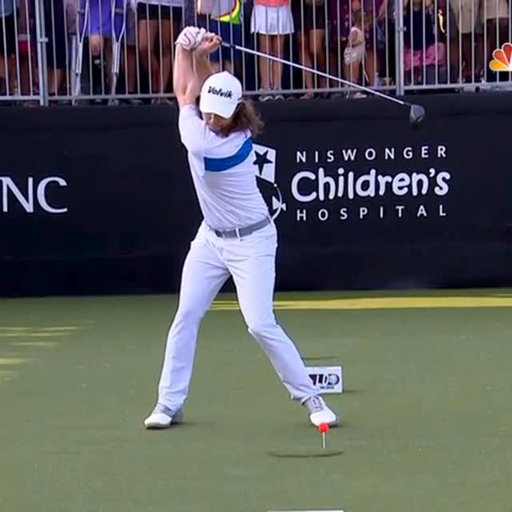 Throwback to my long drive swing circa 2018! How far do you think this ball went? 🤔