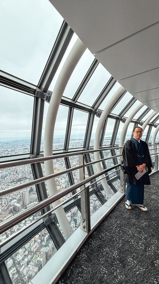 A D | Travelling to Tokyo, Japan and have no ideas what to do? Watch this video till the end.

I'm glad that I found @headout , the world's best experiences curated just for you! Recently I visited the tallest tower in the world, Tokyo Skytree. Its tembo deck is located 350m above ground, offering a magnificent bird's eye view of this visionary city - and Mt. Fuji!

Apart from that, visitors can try a kimono near Tokyo Solamachi and experience a traditional rickshaw ride around Asakusa. Shopping and dining are available at Tokyo Solamachi too. This isn't just an observation deck, it's a full day of experiences in one place.

Book your tickets on @headout today! Save this for later. 

#letsheadout #justheadout #HeadoutinTokyo