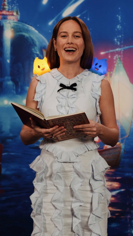 Meet the interactive Luma Shoulder Pals from The Super Mario Galaxy Movie—these tiny stars light up and chat with each other, bringing cosmic joy to every adventure! 

Find them in stores now at Universal Orlando Resort and Universal Studios Hollywood and coming soon to Universal Studios Japan!