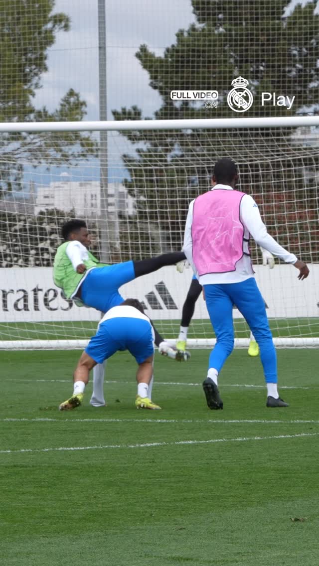 🤩🔥 @AurelienTchm 
📺 INSIDE TRANING 👉 #RMPlay
🔗 LINK IN BIO
#UCL | #RMCity