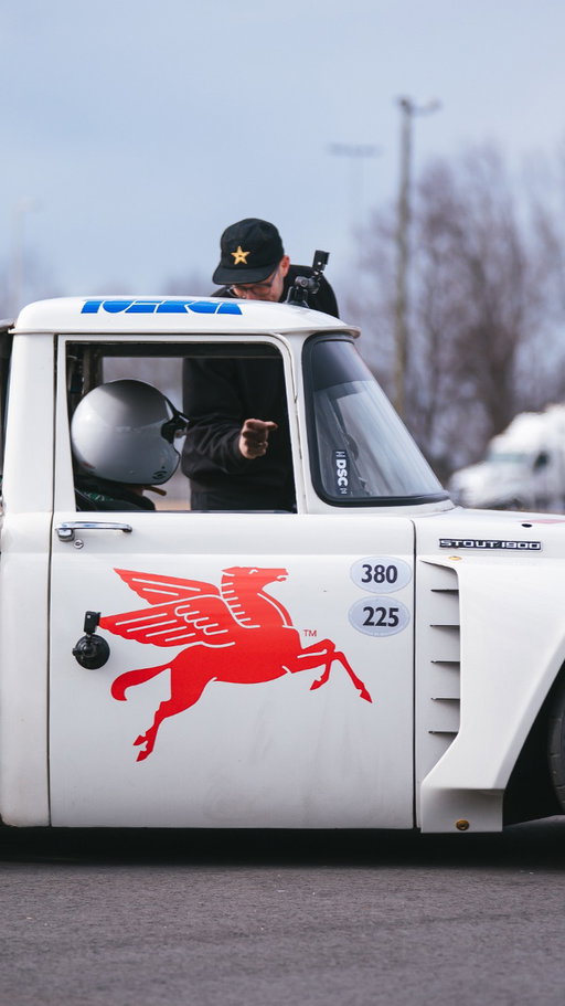 Brutal amounts of horsepower? Check. Legendary Pegasus? Check. Tire-shredding grin? Double-check. We still can’t get over how much of a great time @jhnemechek had behind the wheel of @ryantuerck’s raucous @toyotausa Stout. This one’ll be on replay in our heads for a while.