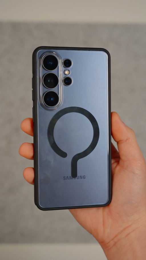 This is the BEST clear case for the Samsung Galaxy S26 Ultra (dbrand Ghost Case) @dbrand

sponsored by dbrand.