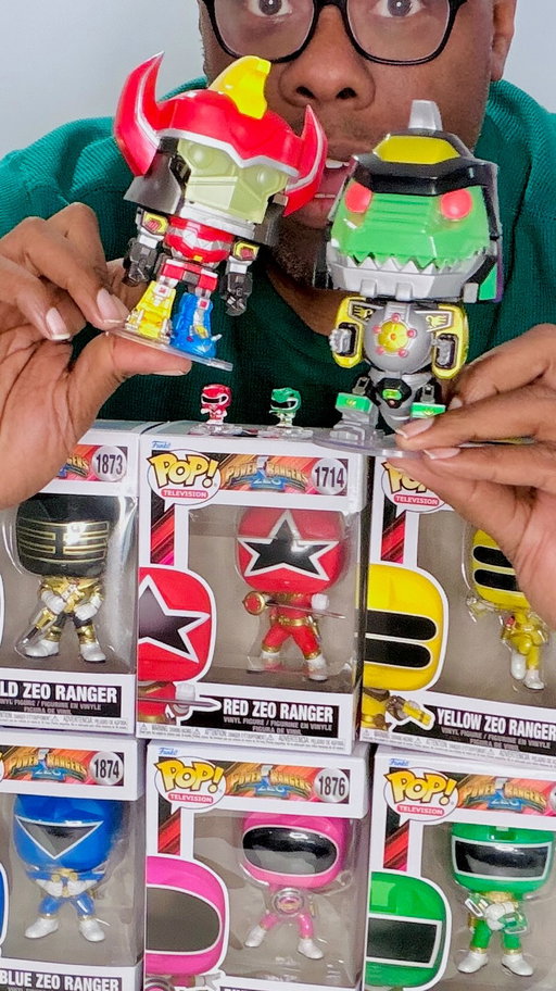 Go Green Ranger Go! Dragonzord Funko Bitty POP! Bitty Bot joins the Megazord with Red Ranger. And new Power Rangers Zeo Funko Pops are stronger than before! It’s Morphin Time with 90s nostalgia! @originalfunko @powerrangers #funko #funkopop #powerrangers #greenranger #90snostalgia