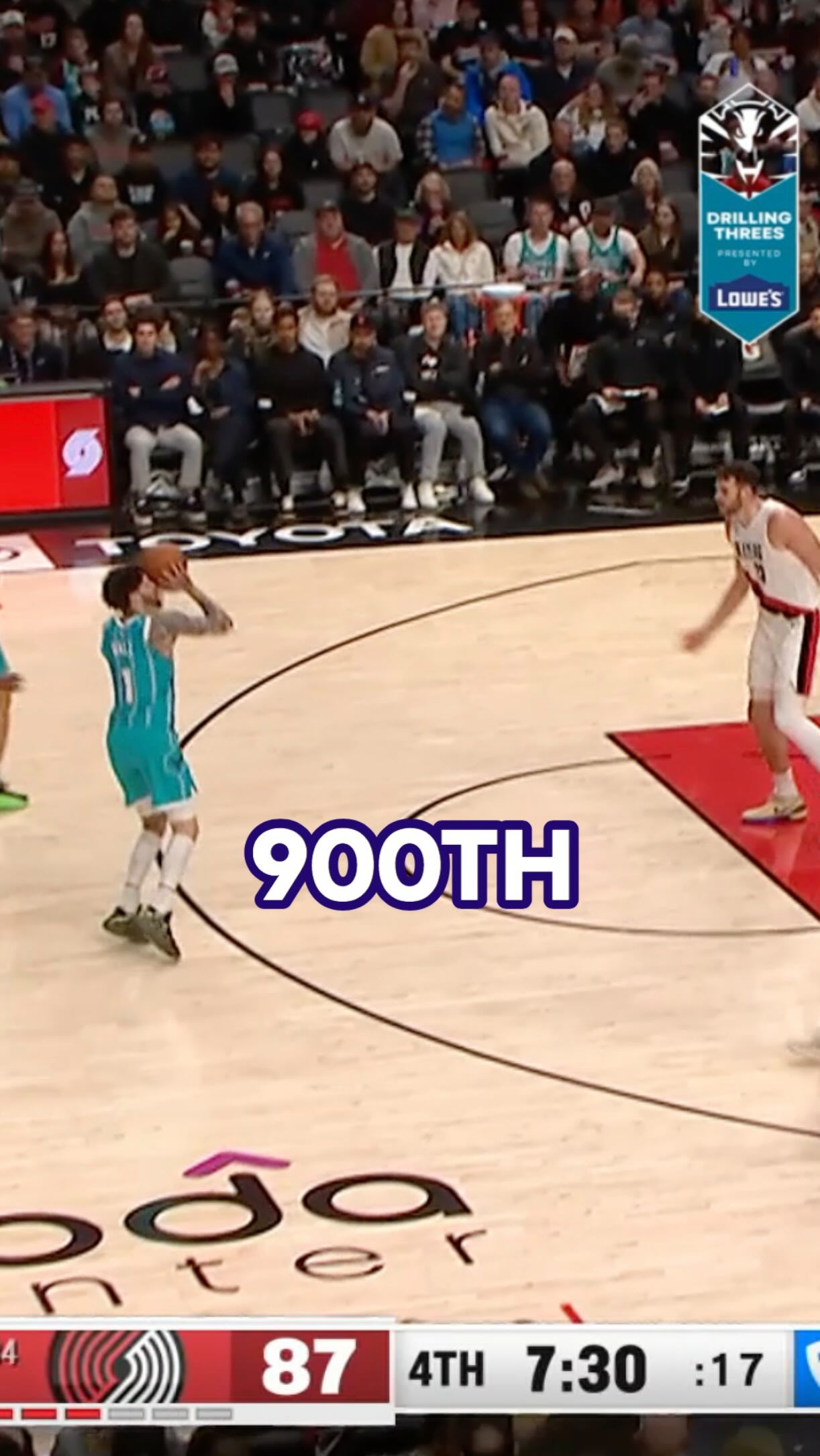 Fastest player to reach 900 3PM in NBA History 🕺🛸💕