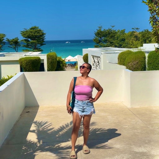 back in boracay 😌🏝️