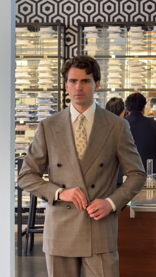 I guess she won’t ask that again @suitsupply 

#suitsupplypartner