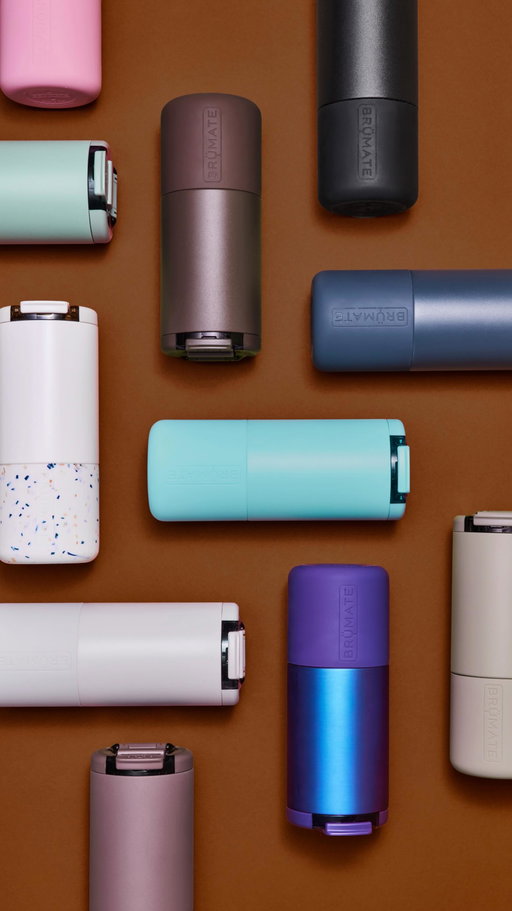 Strova was made for fueling your day. Here’s everything you need to know about this upcoming launch:
✨ NEW PureSip ceramic-lined interior for pure, uncompromised taste
☕️ 18oz capacity
💦 100% leakproof lid
🙌  Keeps drinks cold for 24+ hours or hot for 4+ hours
🚗 Cup holder friendly design
💯 Swappable sleeves to prevent dents + dings and mix + match depending on your mood
🗓️ Available on 3.13 @ 9:30am