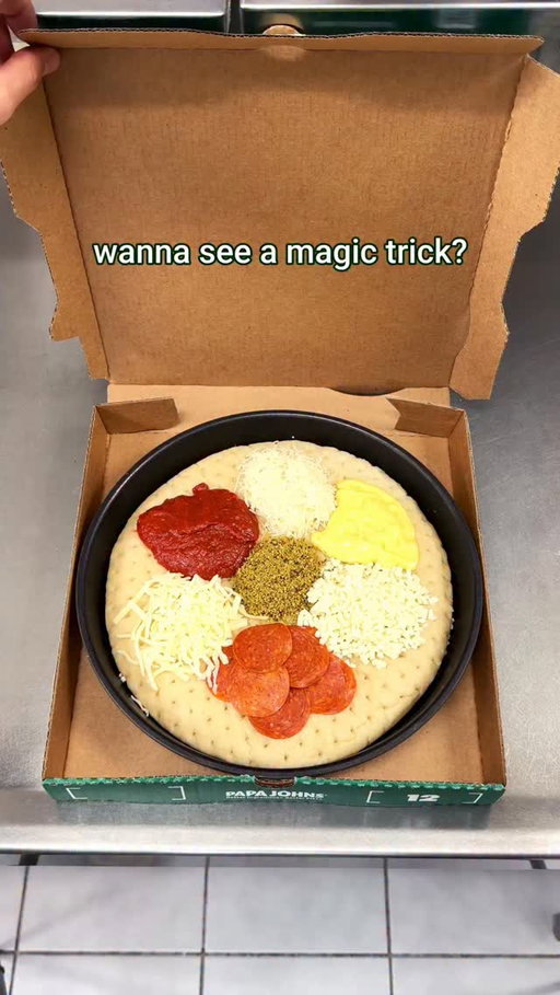 behind-the-scenes look at how we make our pan pizza... 👀