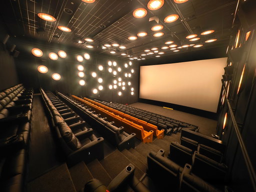 Our CineLife+ Series projectors are powering the visuals at Chinese supermarket giant Pang Dong Lai’s first multiplex in Xinxiang, Henan Province! ✨

Located at San Pang DL Mall, Pang Dong Lai Xinxiang Cinema features RGB pure laser and RBe projection across four auditoriums, delivering consistent image quality, accurate color, and reliable performance for moviegoers. 🎥

Learn more about how our cinema technology supports modern cinema experiences on our website.