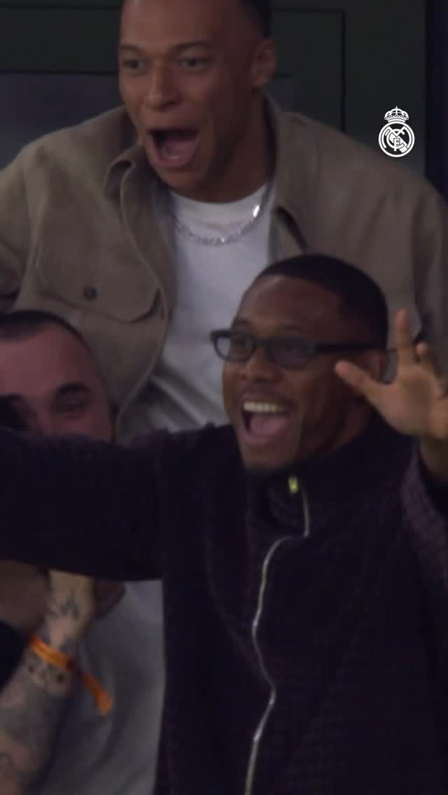 🤯 We were all @K.Mbappe and @DavidAlaba in this moment!
🙌 ¡Todos fuimos Mbappé y Alaba en ese momento! 
#UCL