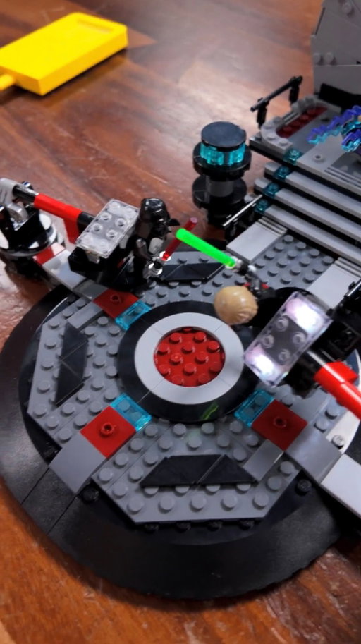 Thanks again to the LEGO Group for letting us play with their new LEGO® Star Wars™ SMART Play™ sets! #LEGOPartner #LEGOSMARTPlay #LEGOStarWars #LEGOReview #LEGOKids @lego