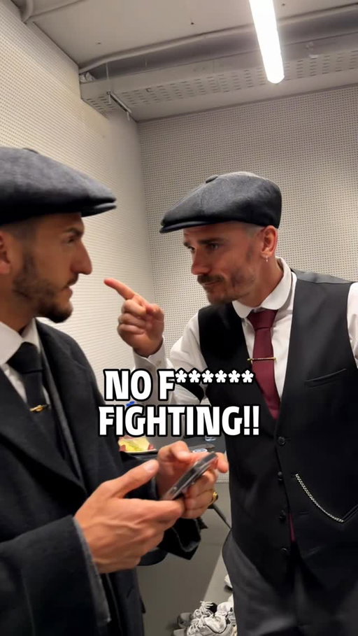 No fighting 💥

🎥Peaky Blinders: El hombre inmortal
📺Peaky Blinders: Temporada 6