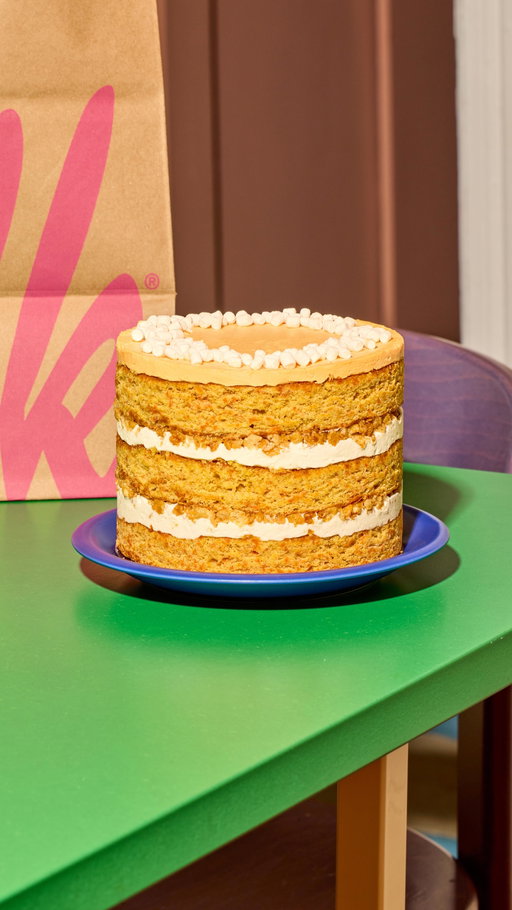 Carrot cake... Milk Bar style 🥕
Texture-packed carrot cake, fluffy marshmallow frosting, and a pop of crispy cereal treat crunch to keep your taste buds on their toes. Finished with mini marshmallows because... why not?

Come grab a slice or whole cake in your local bakery or order for coast-to-coast delivery from milkbarstore.com!