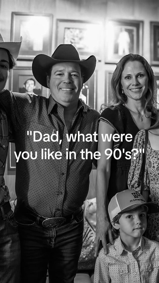 Just about the coolest guy around 😂
#90s #90scountry #trend