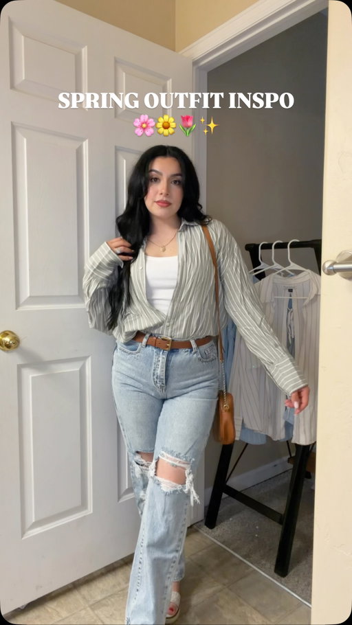 Which button up is your fave?? White, blue or green?? For a link with outfit deets sent to you in a dm just comment “put me on” 💗✨
.
@americaneagle @shein_us @michaelkors @amazonfashion @marshalls @burberrybeauty @koparibeauty 
.
#springfashion #springoutfitideas #outfitinspo #ootd #fashion