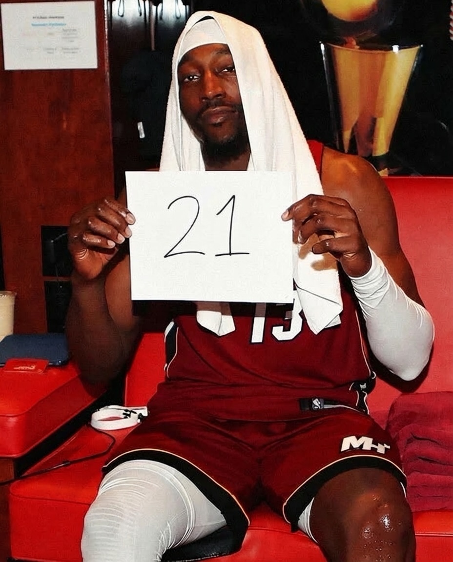 HISTORY MADE AGAIN:

🚨BREAKING: Bam set the record for the largest point drop off in consecutive games in NBA history

62 points