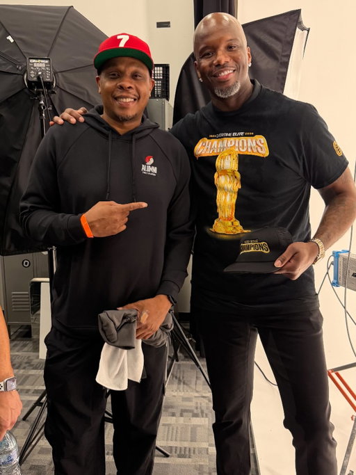 Congratulations to my brotha @jermaineoneal and Team Faze on winning the OTE Championship!!!!!
🔥🔥🔥🍾🍾🍾