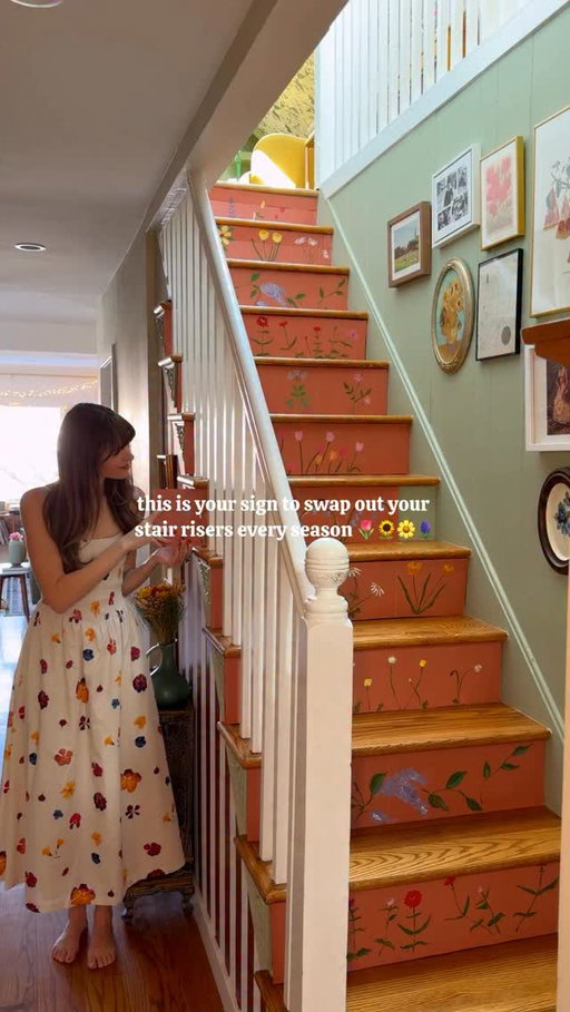 cardboard hates to see me coming 😂 i love the idea of seasonally swapping the stair risers - imagine the with pumpkins 🥰🌷🦄🥕🦋 #diy 

IB: @ystreetstudio