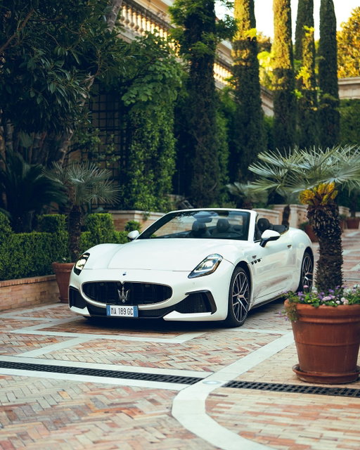 There are cars for the commute. And then there are cars for a life well-lived. 🔱​⁣
The Maserati GranCabrio: where open-air, high-octane performance meets irresistible Italian elegance.​⁣
#MaseratiGranCabrio #Maserati
**⁣⁣⁣⁣⁣⁣⁣⁣
Please refer to the official technical specifications through link in bio.