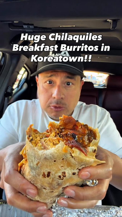 @donchilaquiles_ known for their gouge chilaquiles plates now has Breakfast Burritos $14! Choice of meats , I got the Pastor and Sausage comes with Eggs ( cooked your way) Cheese, Tater Tots! Huge burrito could probably share or come hungry! 

Open 7 Days a Week 
@donchilaquiles_ 
📍601 S. Vermont Ave. Koreatown Los Angeles (corner 6th)