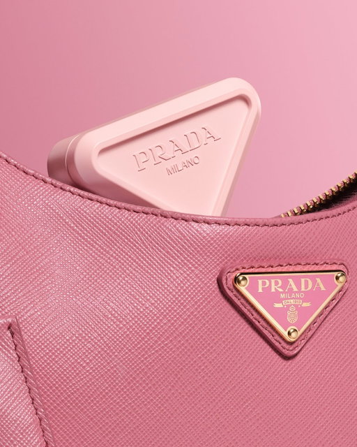 Prada Beauty unveils Prada Touch, its first-ever blush, embodied by the brand’s new Global Beauty Ambassador, @bellahadid.
 
Get ready to experience a tactile playground of color in 8 versatile shades.

A touch of Prada. Blendable, playful and on-the-go.
 
#LOrealGroupe #PradaBeauty #CreateTheBeautyThatMovesTheWorld