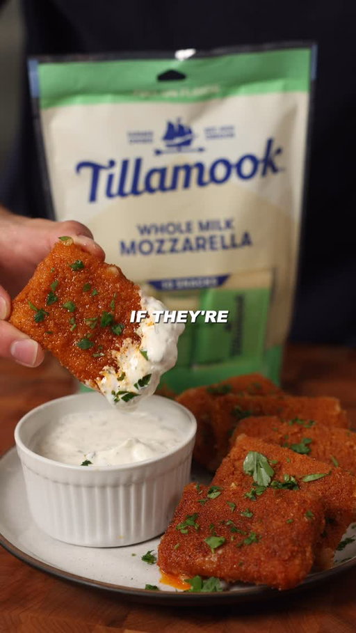 Game day is always better with a good cheese pull. Made with @tillamook Whole Milk Mozzarella Snacks #tillamookpartner