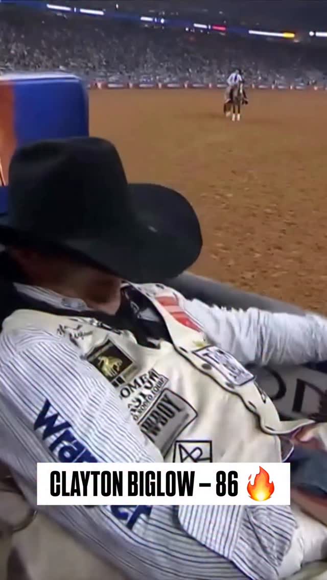 Clayton Biglow gets it done in Houston. 👏

The 2019 World Champion rode Calgary Stampede’s Grand Plum for 86 points, earning the Round 2 win of Super Series IV at RodeoHouston.