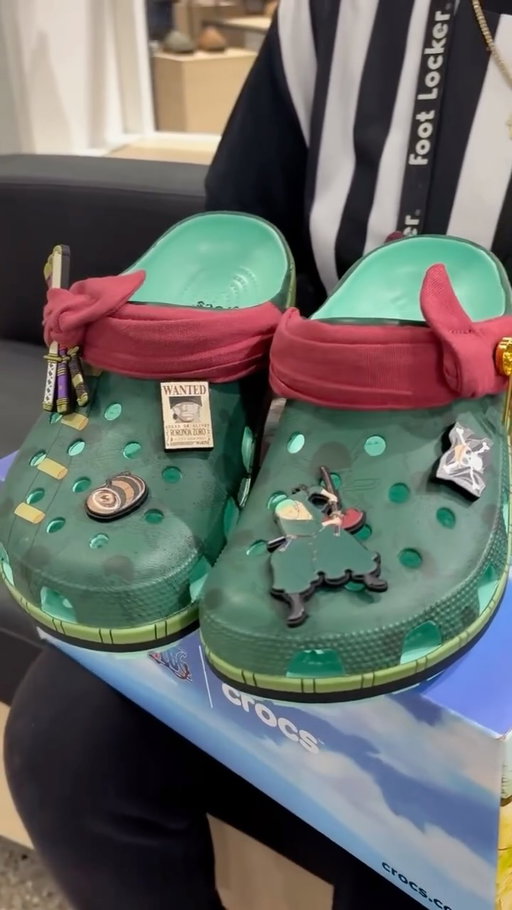 The only way to unbox a One Piece x Crocs collab 🏴‍☠️ 

Get your pair tomorrow in-store and online at Foot Locker