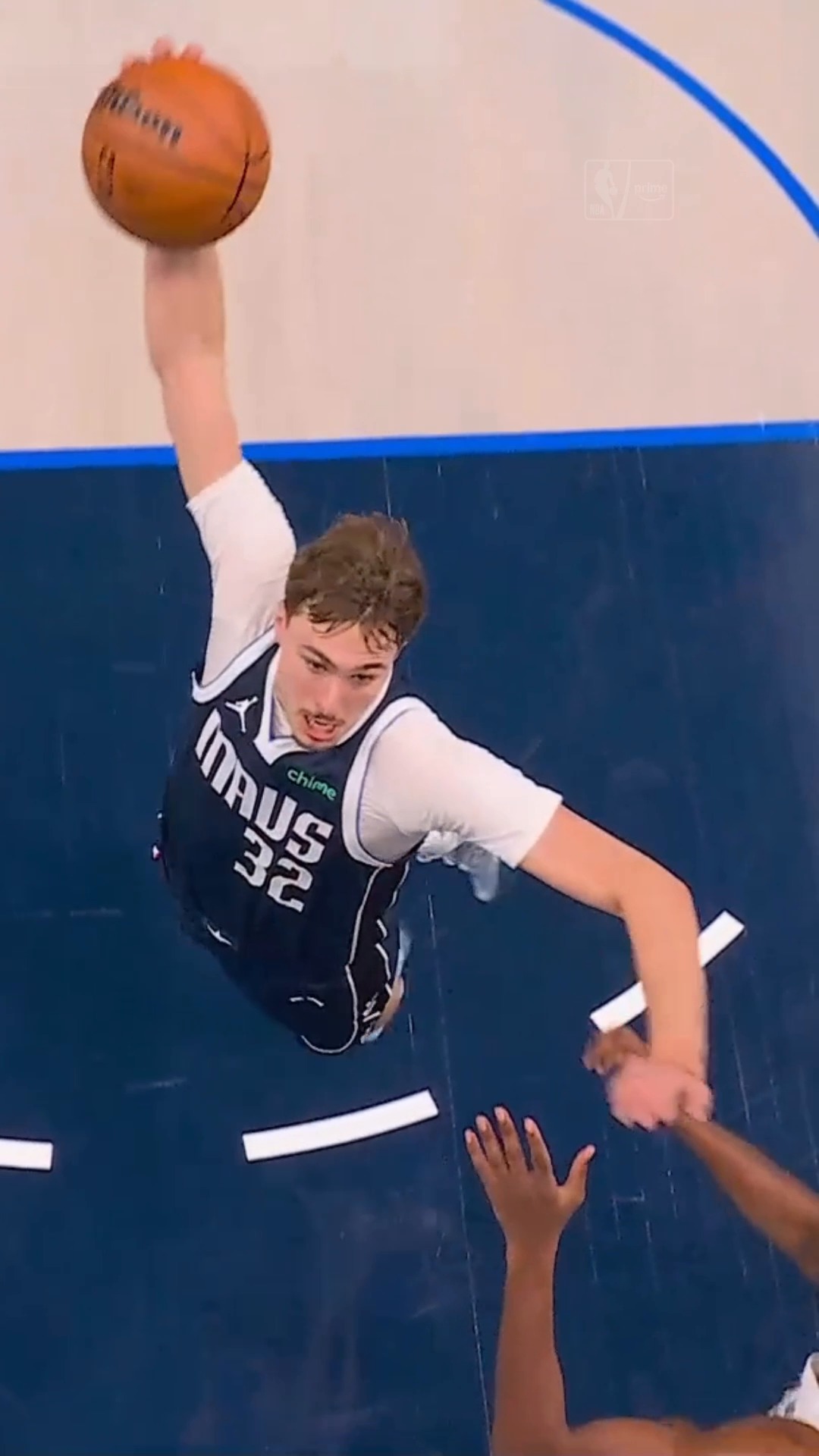 COOPER FLAGG TOOK FLIGHT FOR THIS ONE 😤