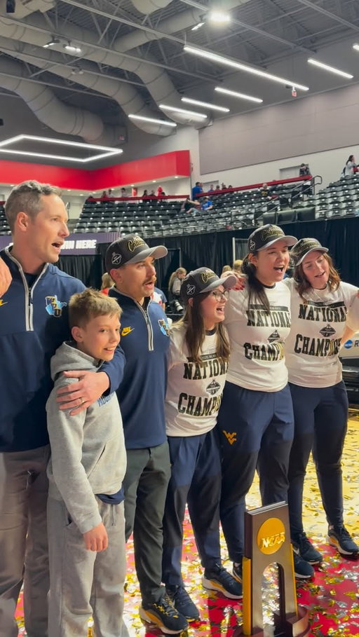 CUE COUNTRY ROADS!!! 🎶