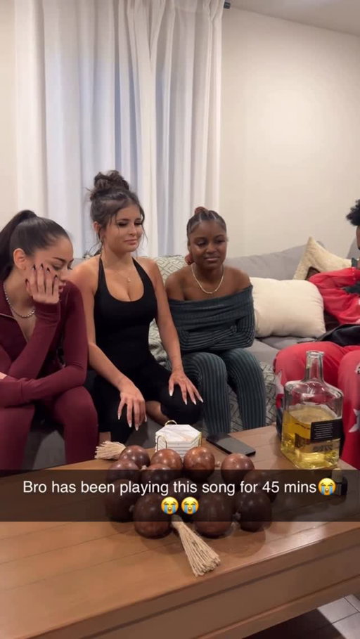 I don’t understand the problem here😂😂
*
*
*
#reels #viral #mrgoopie #funnyvideos #skit