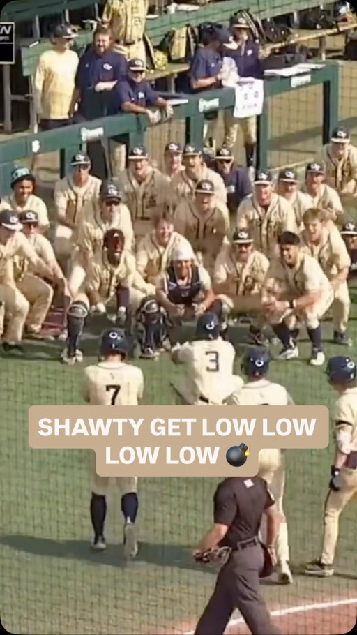 Yellow Jackets with the lead!! 🚀

Carson Kerce with a 3- run BLAST to put GT on top in the 5th! 

#NCAABaseball x 🎥 ACCNX / @gt_baseball