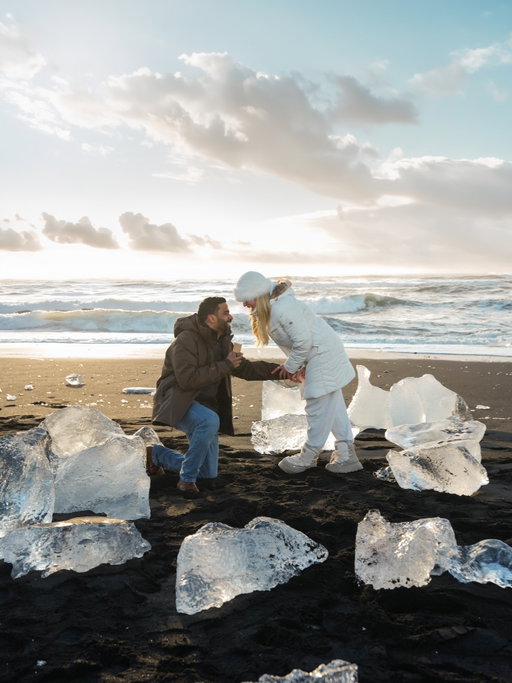 As if Iceland wasn’t dreamy enough 💍🤭