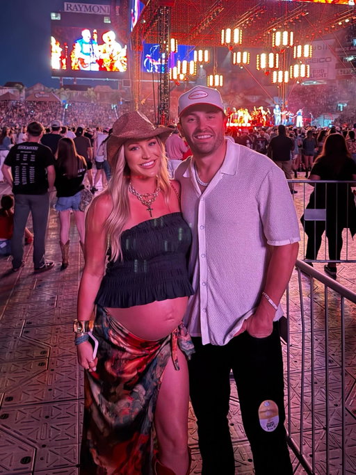 Proof we got out of the house 🤠❤️