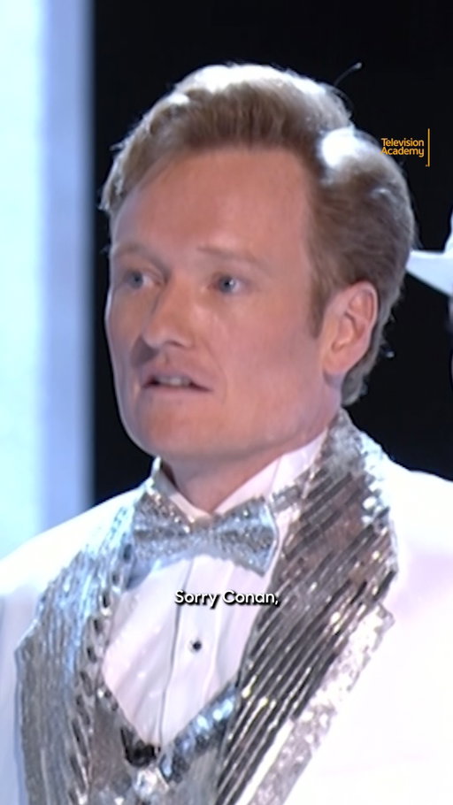 A perfect reminder that Conan O’Brien always goes all in for the joke, especially when it comes to hosting award shows. 🏆

As he gears up to host the Oscars later today, let’s take a look back at his unforgettable performance while presenting at the 2003 Emmys.

#Oscars #ConanOBrien #Oscars2026