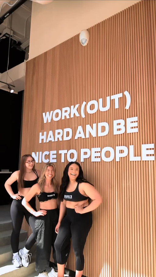 Midtown, are you ready? Our studio team is!💪Our newest Atlanta studio is officially OPEN!

Tag someone who needs a HIIT class at our newest studio and book your spot at the link in bio! #Barrys