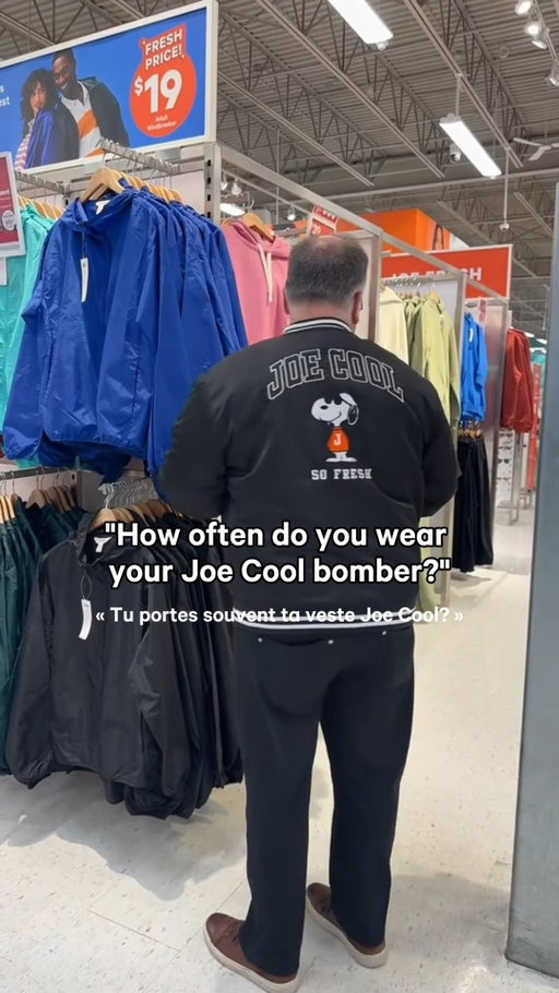Some people have a daily uniform… ours just happens to be Joe Cool 😎 Shop the JF X Peanuts collection at the link in bio 🔗
-
Y’a du monde qui porte un uniforme à tous les jours... Le nôtre, c’est Joe Cool😎
Magasine la collection JF x Peanuts. Lien dans la bio 🔗
