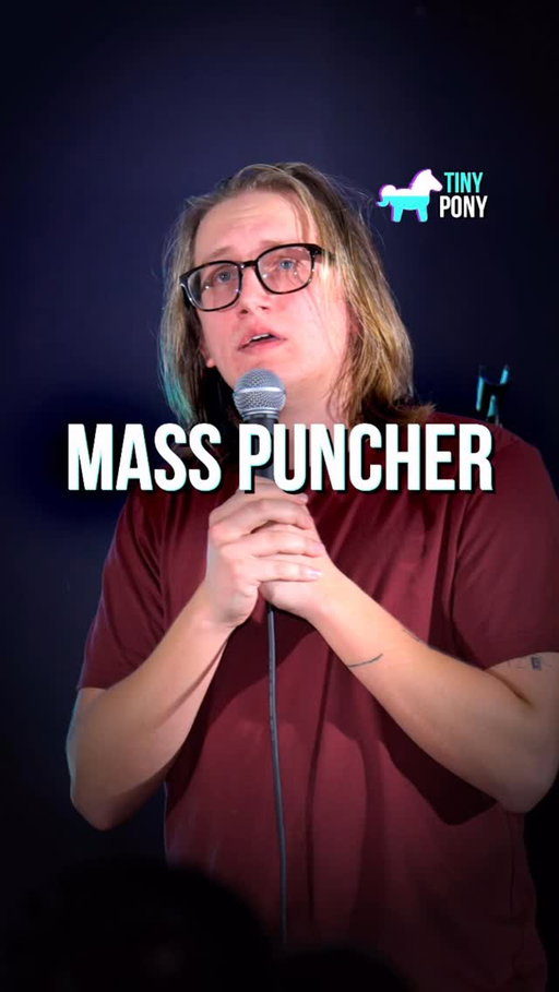 The first mass puncher 🥊

🎤 @ryangoodcase 

#standup #comedy #standupcomedy #tinyponycomedy