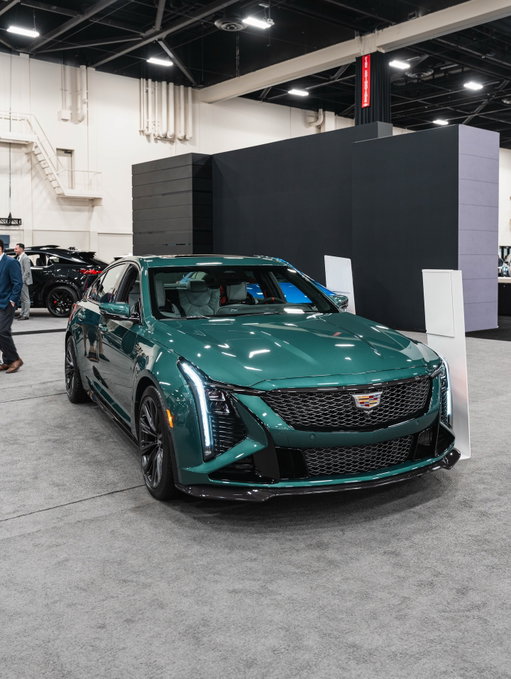 A weekend full of incredible machines, but this one always draws a crowd.
A manual transmission CT5-V Blackwing… Cadillac performance at its absolute peak. Still thinking about this one from the Calgary Auto Show 💥 @autoshowcalgary 
#Cadillac #SportsCar #Calgary #Luxury #cartercadillacyyc