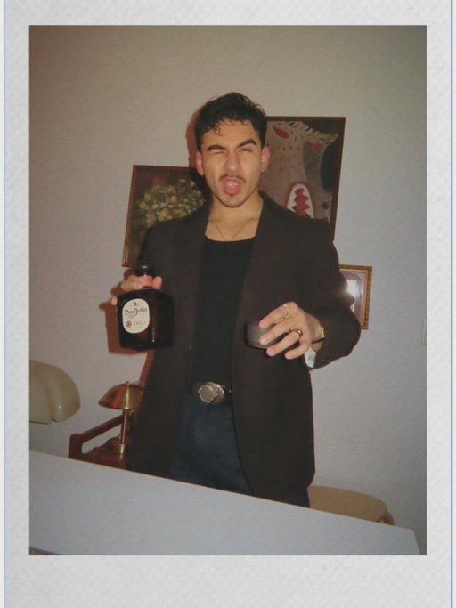 muy feliz :))🫶🏽 @donjuliotequila #donjuliopartner ad