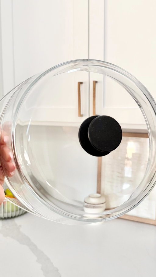 If you’re tired of wiping down the microwave… same👀

This glass microwave cover is tall enough for bowls and plates, dishwasher safe, AND there’s no weird plastic smell.👏

🛍️Comment “COVER” to get a DM or head to our Amazon Storefront Kitchen Gadgets folder to shop. Xx

#founditonamazon #amazonhome #kitchengadgets microwave plate cover, kitchen convenience tools, everyday kitchen upgrades, amazon kitchen finds, meal prep tips