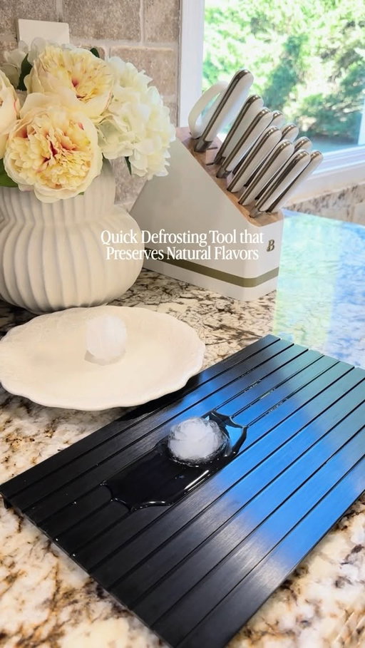 Kitchen Finds That Are MOM Favorite!

C0MMENT: Mom Favorites for all the 🔗 

I’ve shared many of these before because they’re everyday favorites I truly use and love! Which one would you get? :) 

Amazon Kitchen Gadgets
Found it on Amazon Amazon Home Finds
Home inspo
Pantry finds
Kitchen and Home Organization