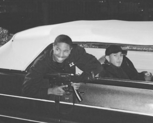 Academy Award Winner @michaelbjordan! 🫱🏽‍🫲🏾 🏆! Hell yeah! 20 years since CSI. Just two kids adding another credit to the résumé. Much deserved!!! 👏🏽👏🏽👏🏽