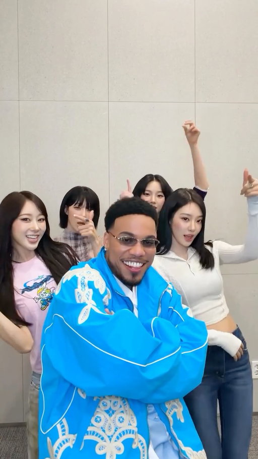 ʏᴏᴜ ᴄᴀɴ ʙᴇ ᴍʏ ᴋᴇʏᴄʜᴀɪɴ! 

#aespa
#Keychain #aespaKeychain
#AndersonPaak #aespaxAndersonPaak