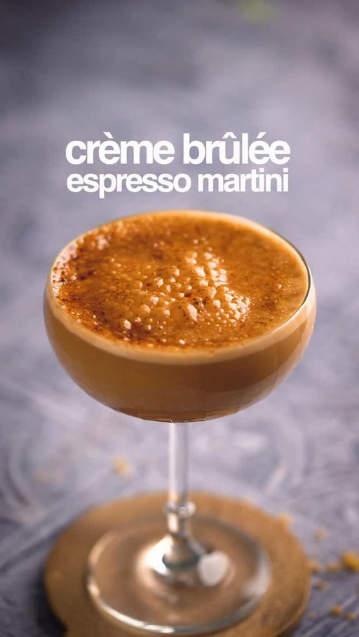 The BEST espresso martini I’ve ever made… I’ll just leave it at that. 

🍮 CRÈME BRÛLÉE ESPRESSO MARTINI 🍮
- 1.5oz vanilla vodka
- 1/2oz butterscotch schnapps 
- 1oz coffee liqueur 
- 1oz espresso 
- 1oz heavy cream
- 1 egg white
- Brown sugar 

In a cocktail shaker, combine vanilla vodka, butterscotch schnapps, coffee liqueur, espresso, heavy cream and an egg white. Add ice and shake. Strain out the ice and dry shake vigorously. Strain into a coupe glass, top with a layer of brown sugar and caramelize with a torch. 

21+ to enjoy ☕️

#cremebrulee #cremebrulée #espressomartini #cocktails