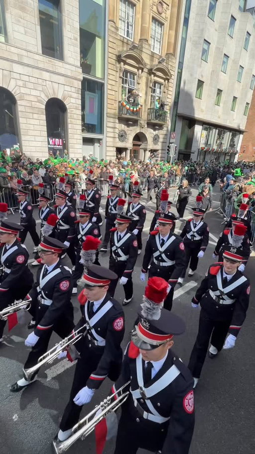 What a fantastic @stpatricksfestival parade! Thank you for the warm welcome, Dublin! 🇮🇪