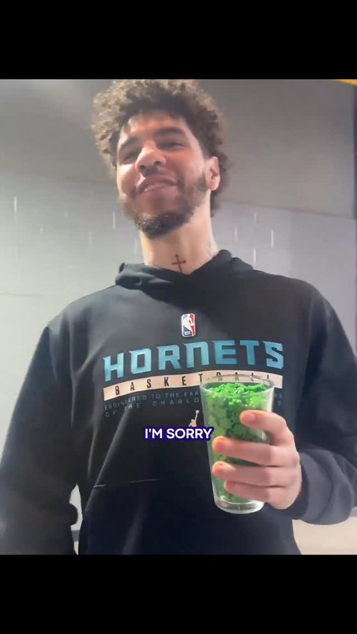 LaMelo is such a troll 😭😭