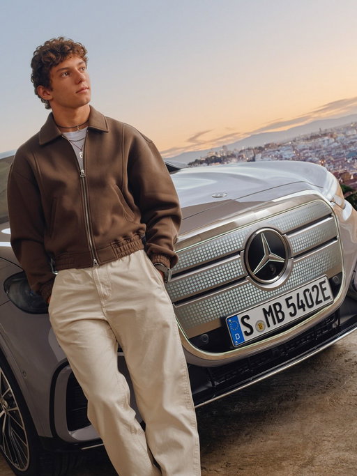 My favourite kind of timeout 🌆 

#MercedesBenz #GLC

[Mercedes-Benz GLC 400 4MATIC mit EQ Technologie | Energieverbrauch kombiniert: 18,9‒14,9 kWh/100 km | CO₂-Emissionen kombiniert: 0 g/km | CO₂-Klasse: A]
