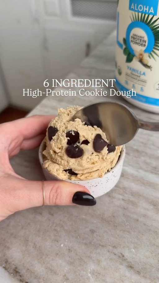 comment “COOKIE” and I’ll DM you this recipe!

HIGH-PROTEIN EDIBLE COOKIE DOUGH with 15 grams of protein per serving! 🍪 super easy to make, in just a few minutes with Aloha’s plant-based vanilla protein powder. it’s the perfect no bake sweet treat, secretly high-protein!

and if you still can’t find it, type “sam does her best protein cookie dough” into google and they’ll be the first to pop up! 

https://samdoesherbest.com/5-ingredient-protein-cookie-dough/

#healthyrecipes #healthydesserts #healthyliving #proteinrecipes #proteindesserts