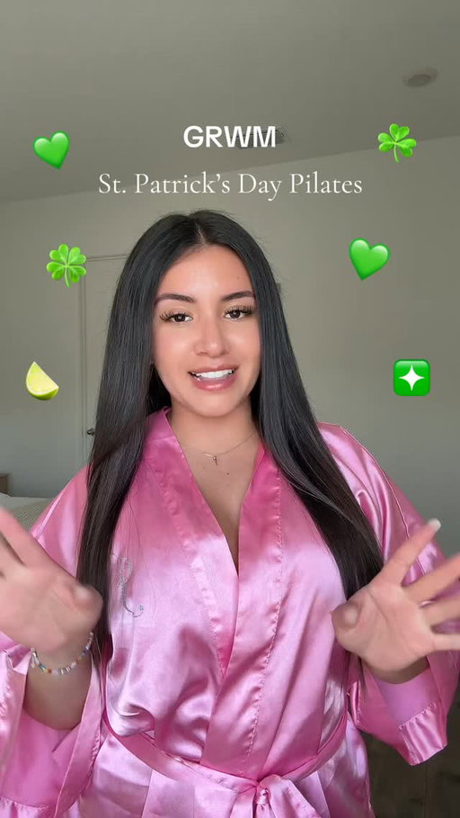 St. Patrick’s Day Pilates 🍀💚 

#pilates #stpatricksday☘️